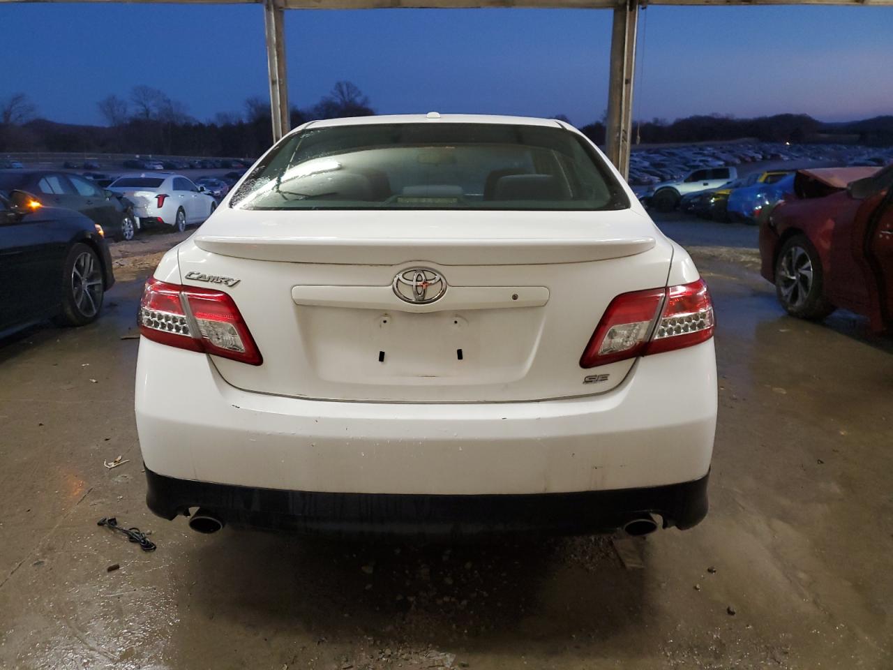 2011 Toyota Camry - Image 6