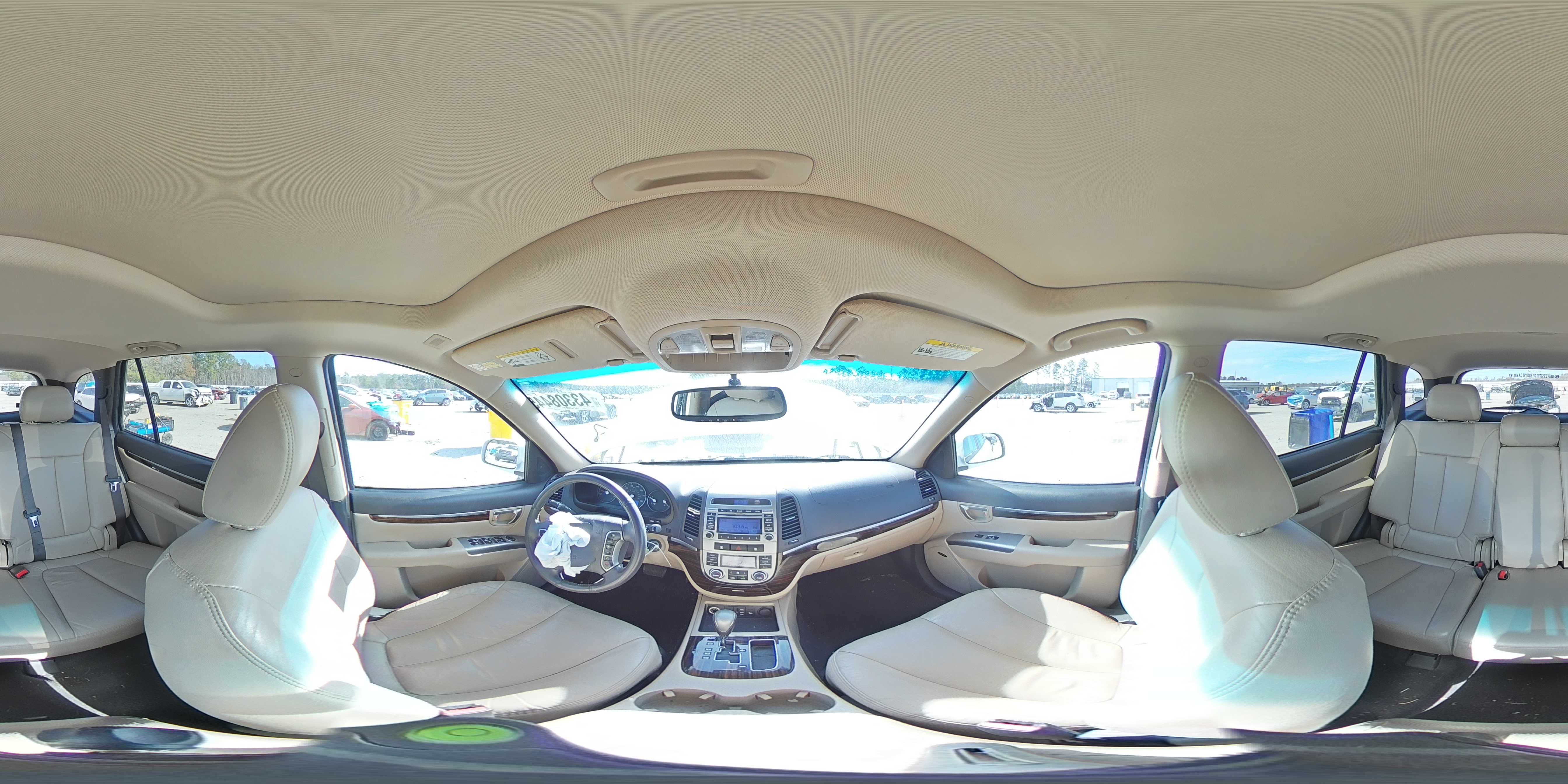 2012 Hyundai Santa Fe - Image 14