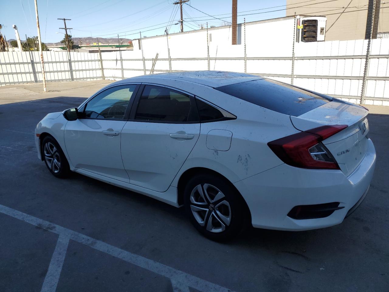 VIN 2HGFC2F58GH514816 2016 HONDA CIVIC no.2