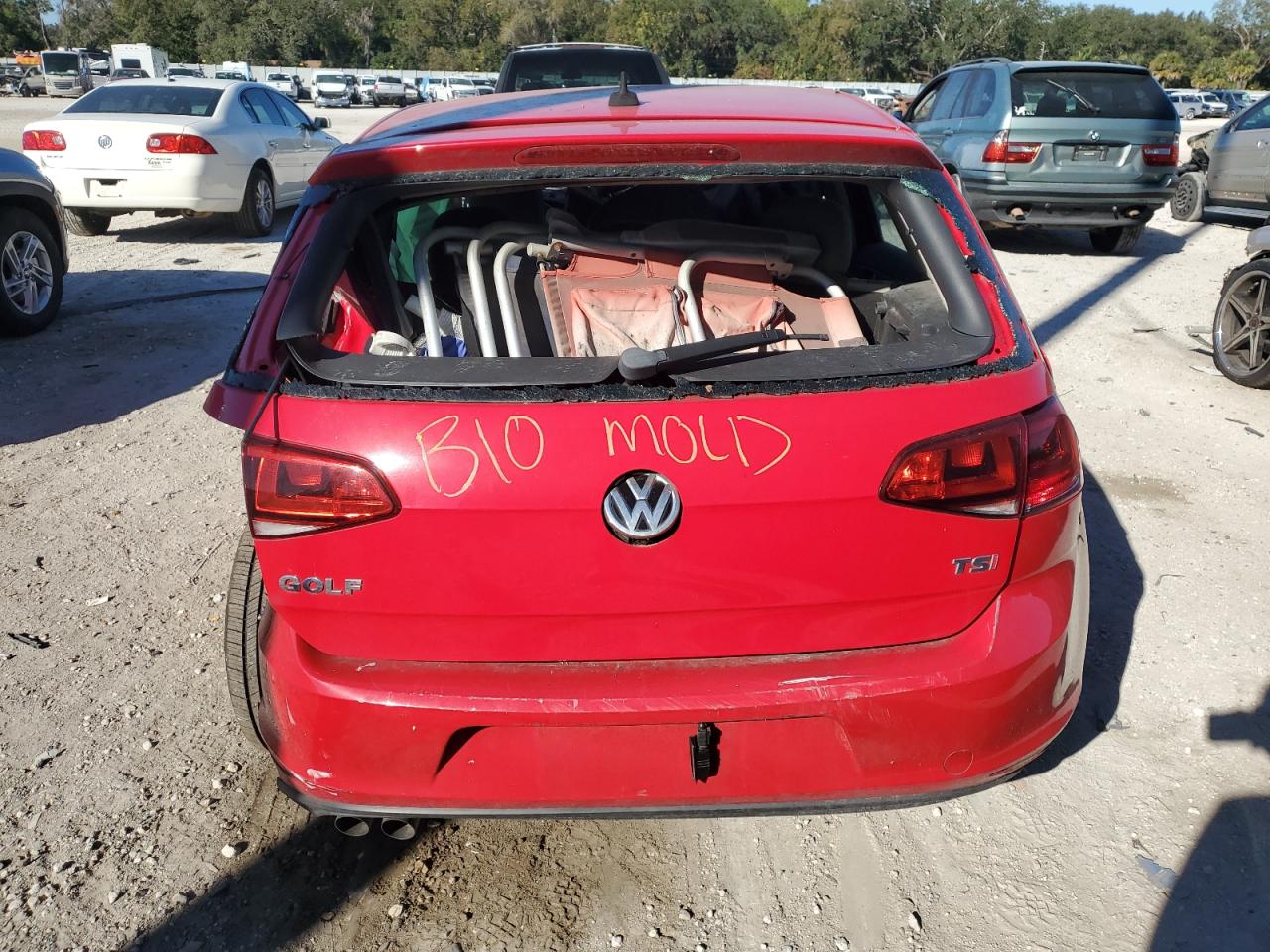2016 Volkswagen Golf - Image 6