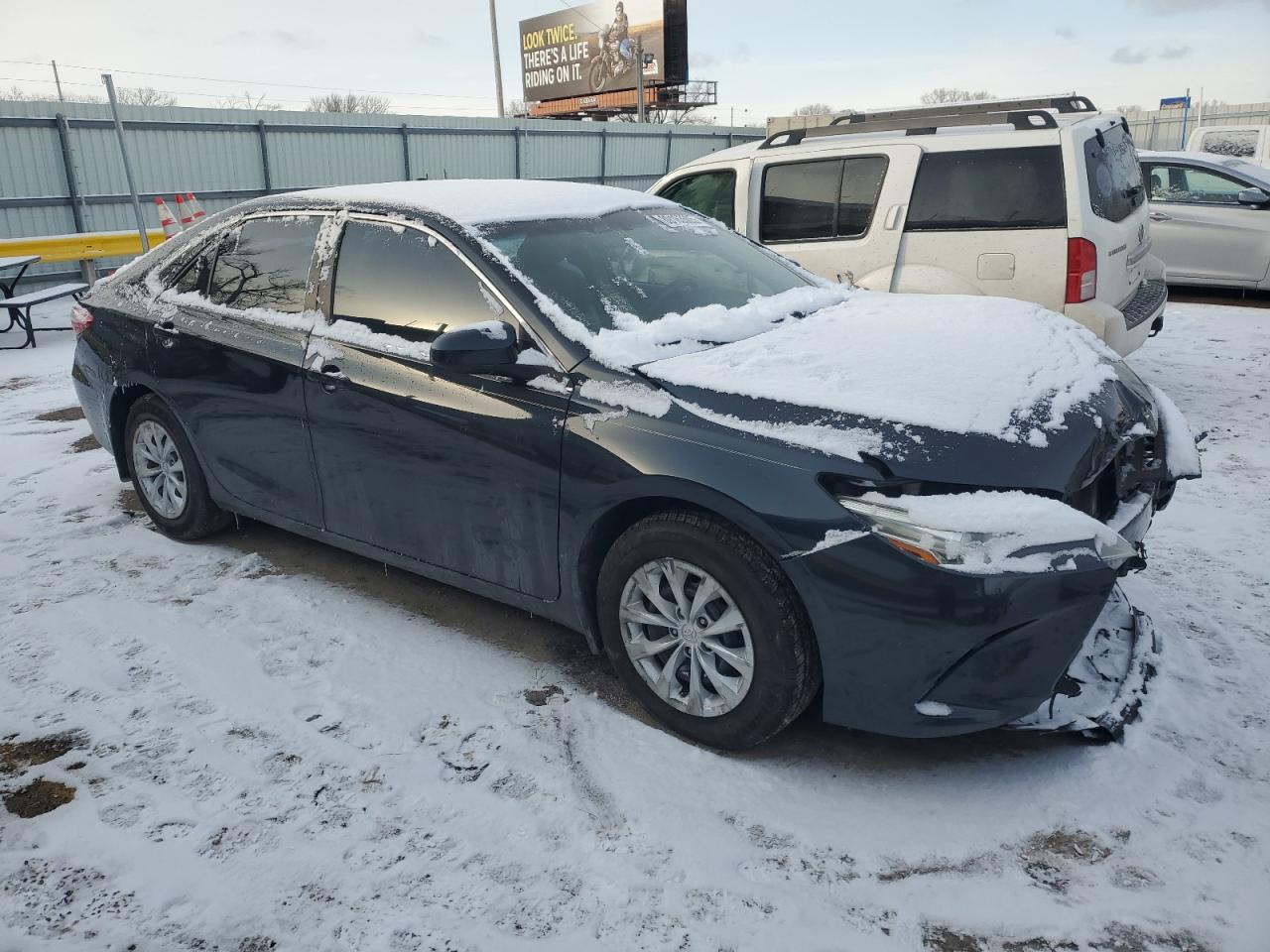 2015 Toyota Camry - Image 4