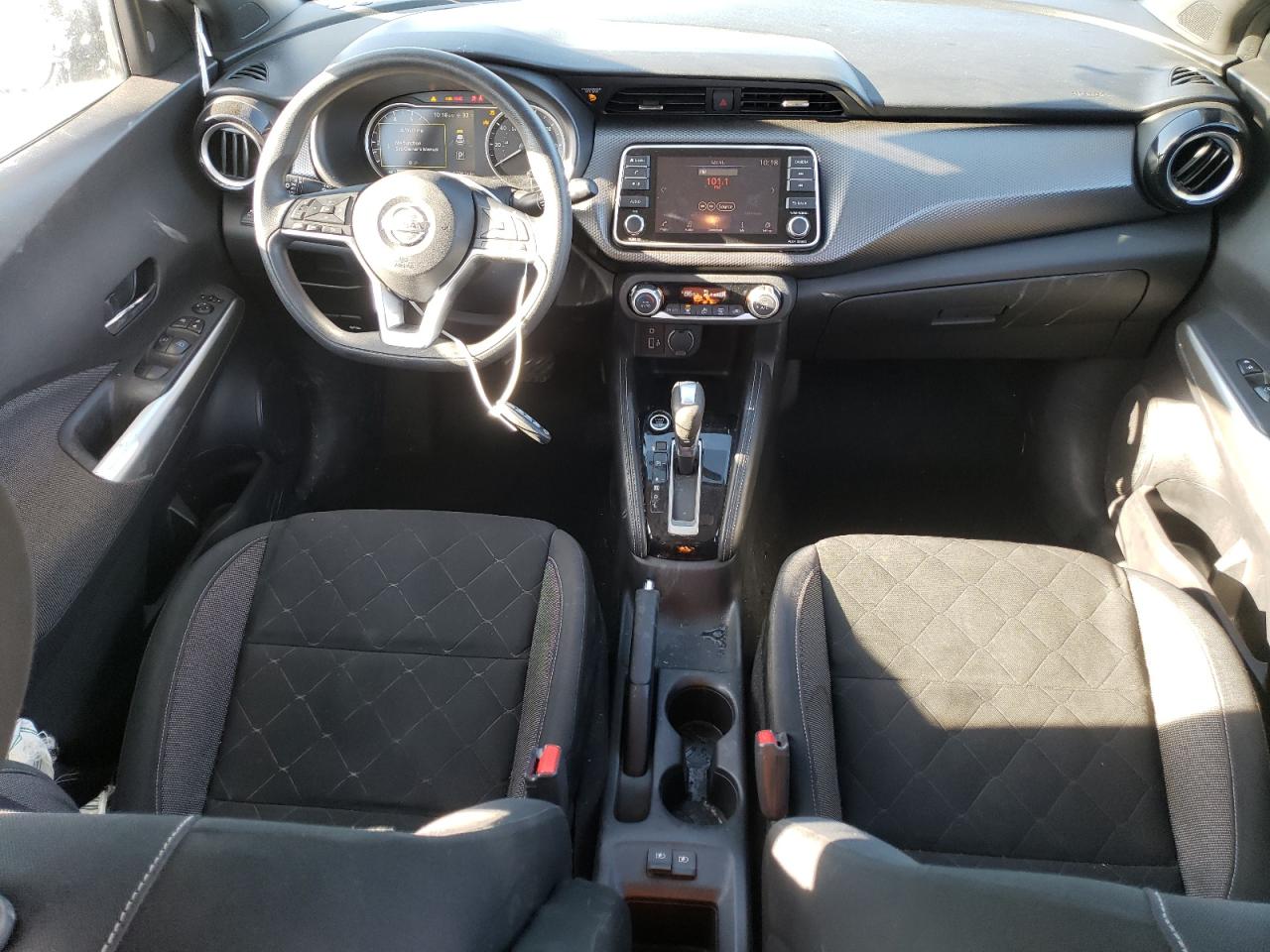 2019 Nissan Kicks - Image 8