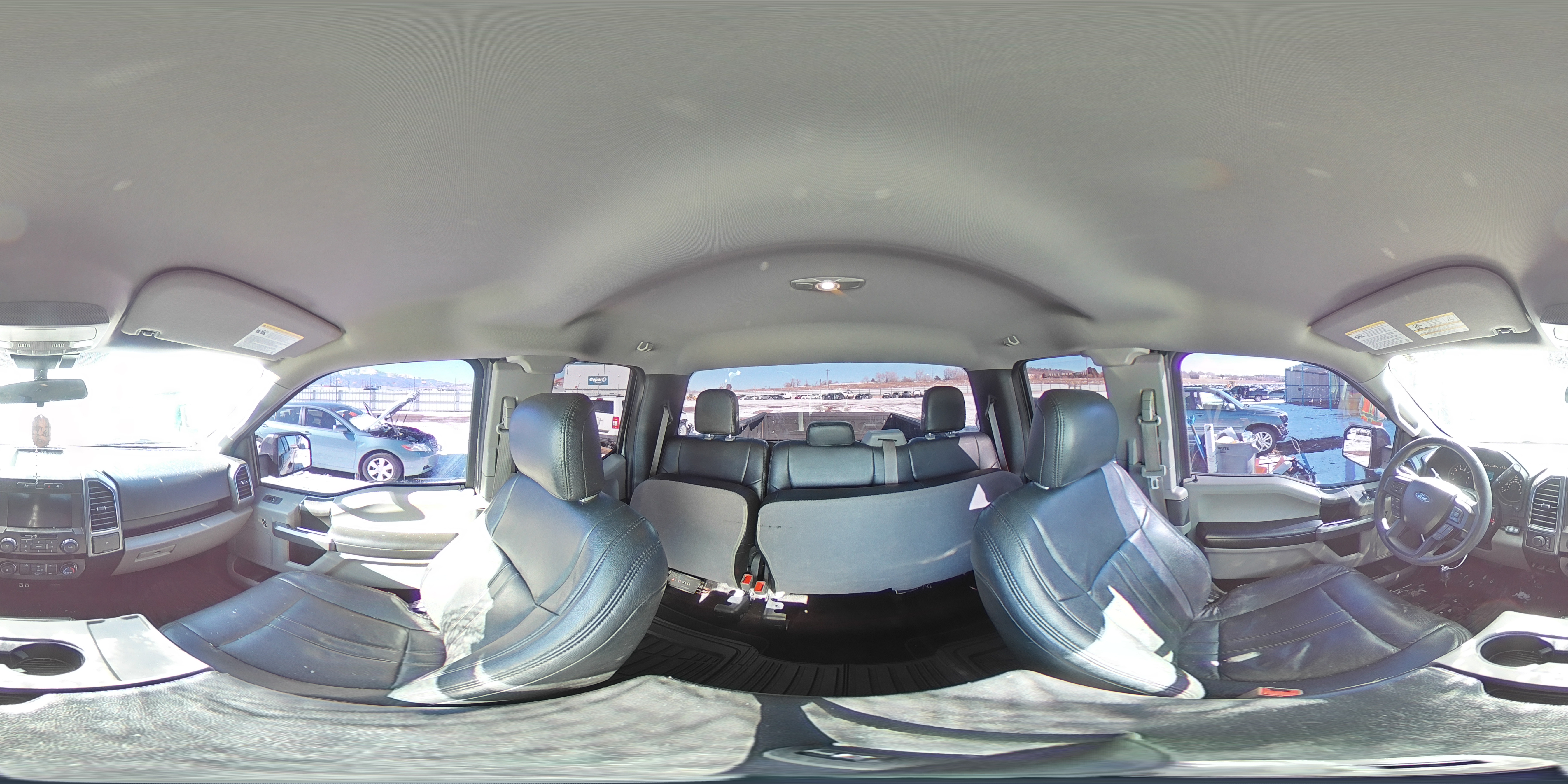 2019 Ford F-150 - Image 12