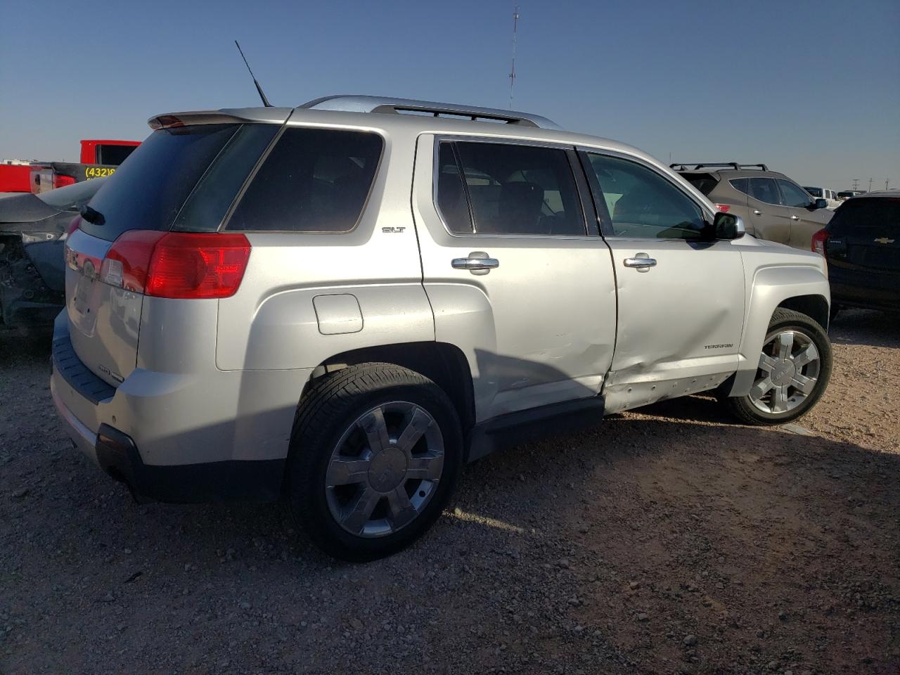 2011 GMC Terrain - Image 3