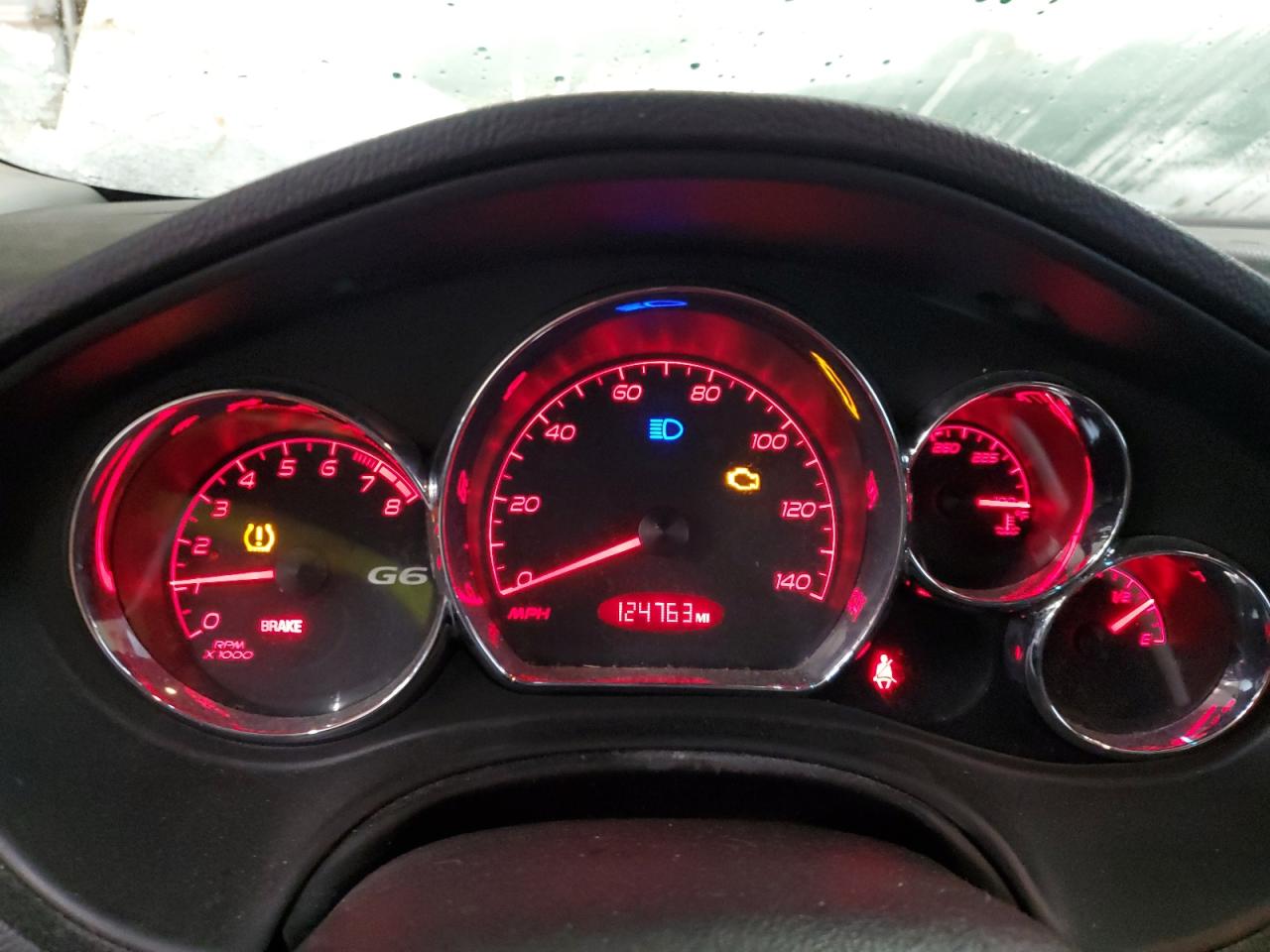 2008 Pontiac G6 - Image 9