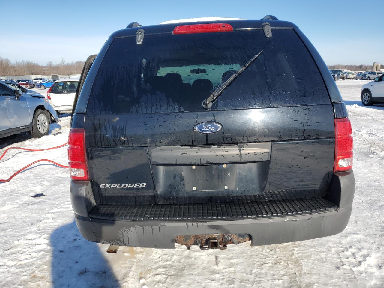 2004 Ford Explorer - Image 6
