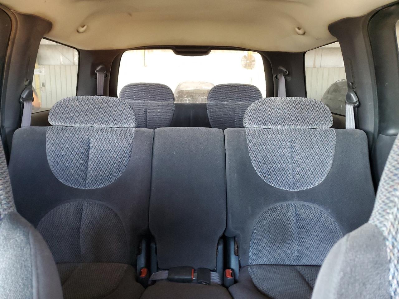 1999 Dodge Durango - Image 10