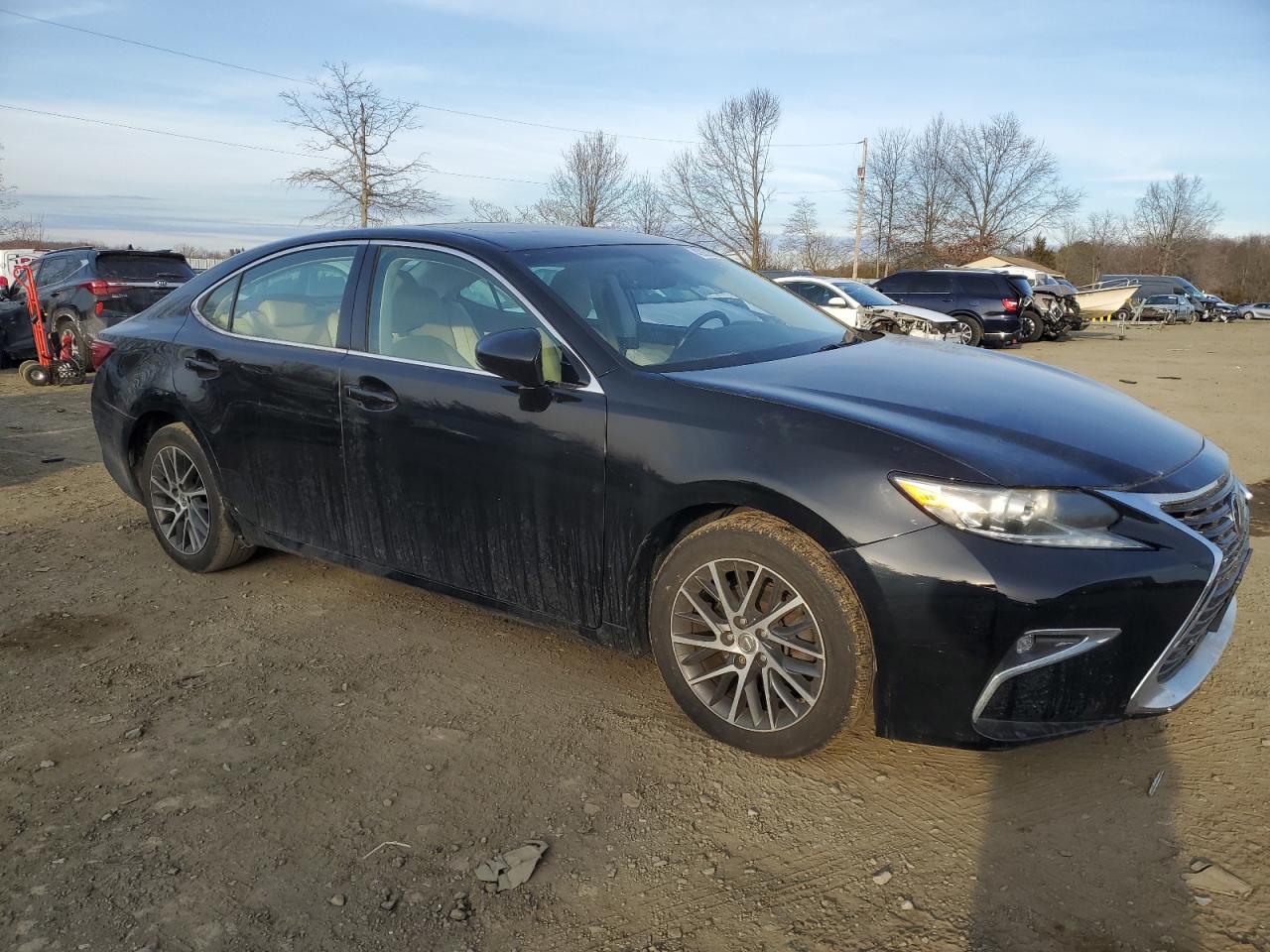 2016 Lexus ES - Image 4