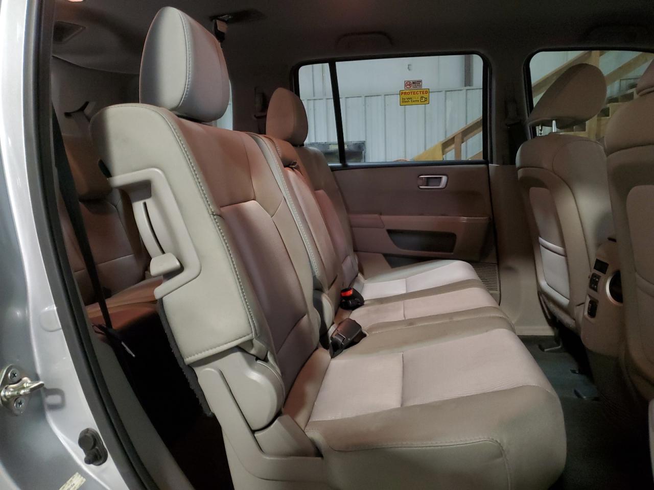 2014 Honda Pilot - Image 11