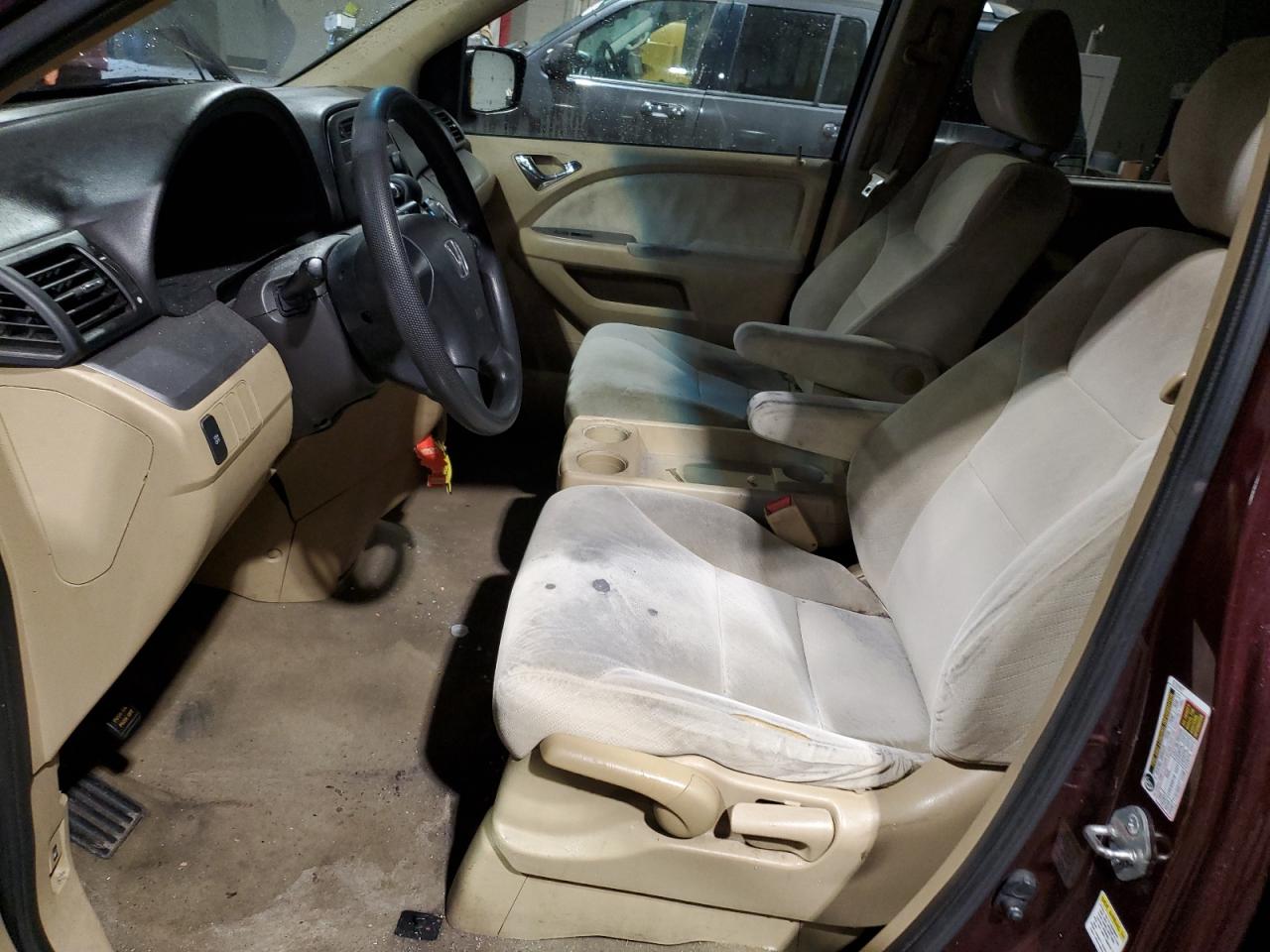 2010 Honda Odyssey - Image 7