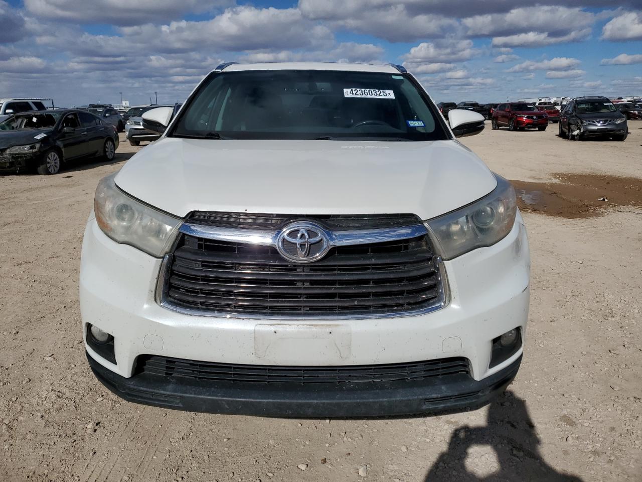 2014 Toyota Highlander - Image 5