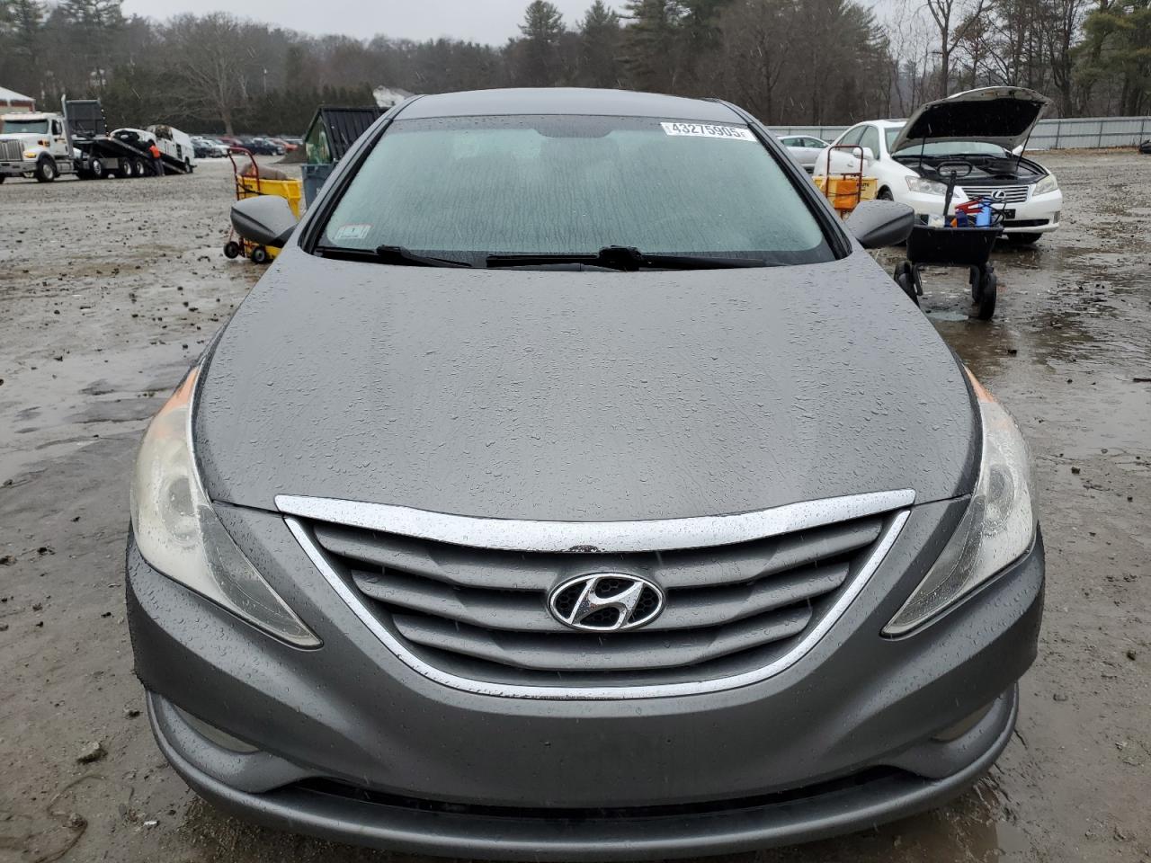 2013 Hyundai Sonata - Image 5