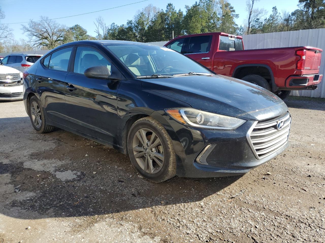 VIN KMHD84LF6HU102744 2017 HYUNDAI ELANTRA no.4