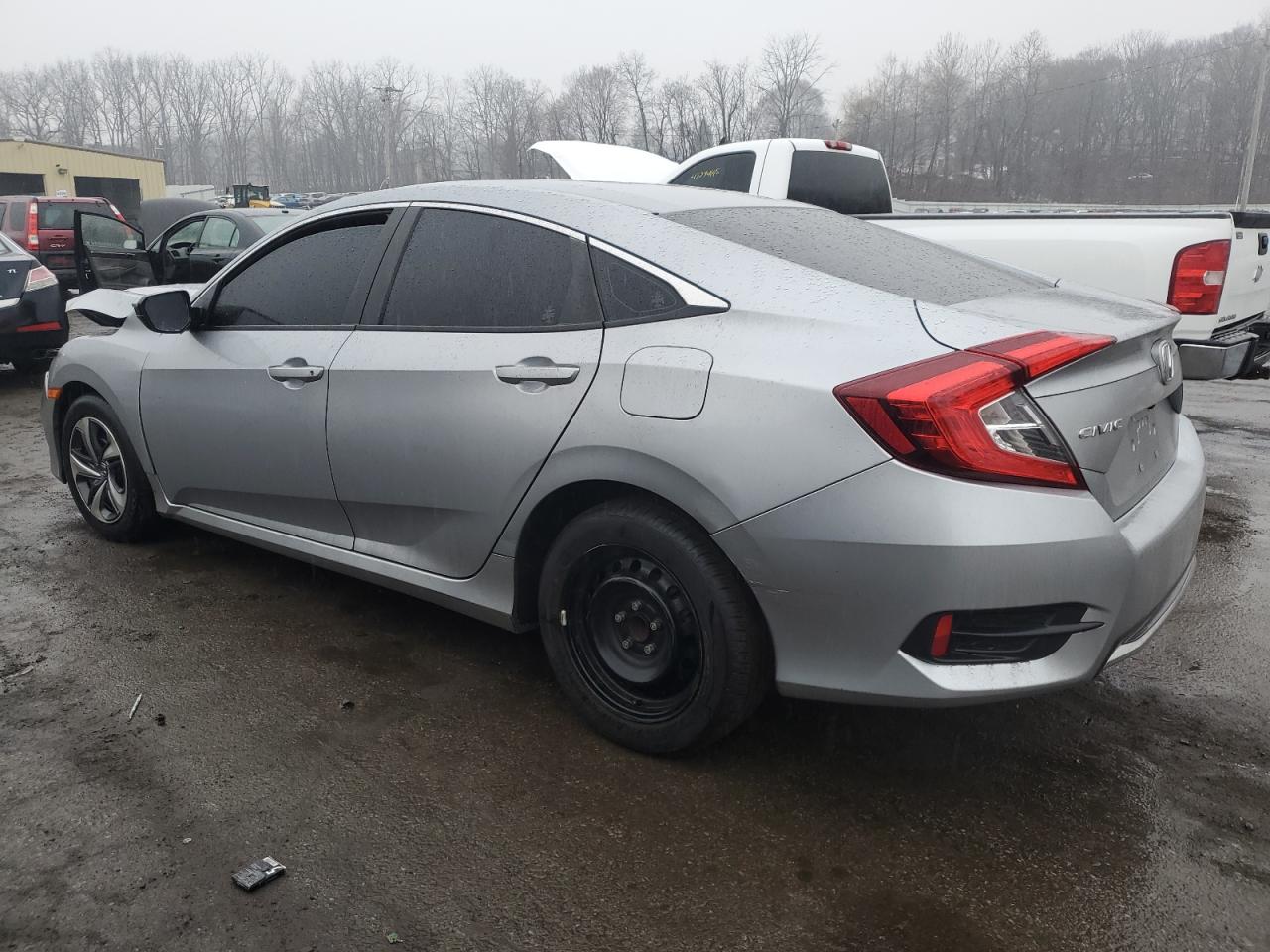 2019 Honda Civic - Image 2