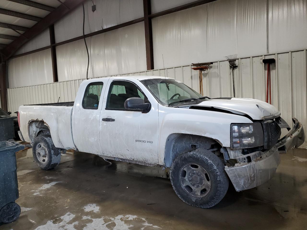 2012 Chevrolet Silverado - Image 4