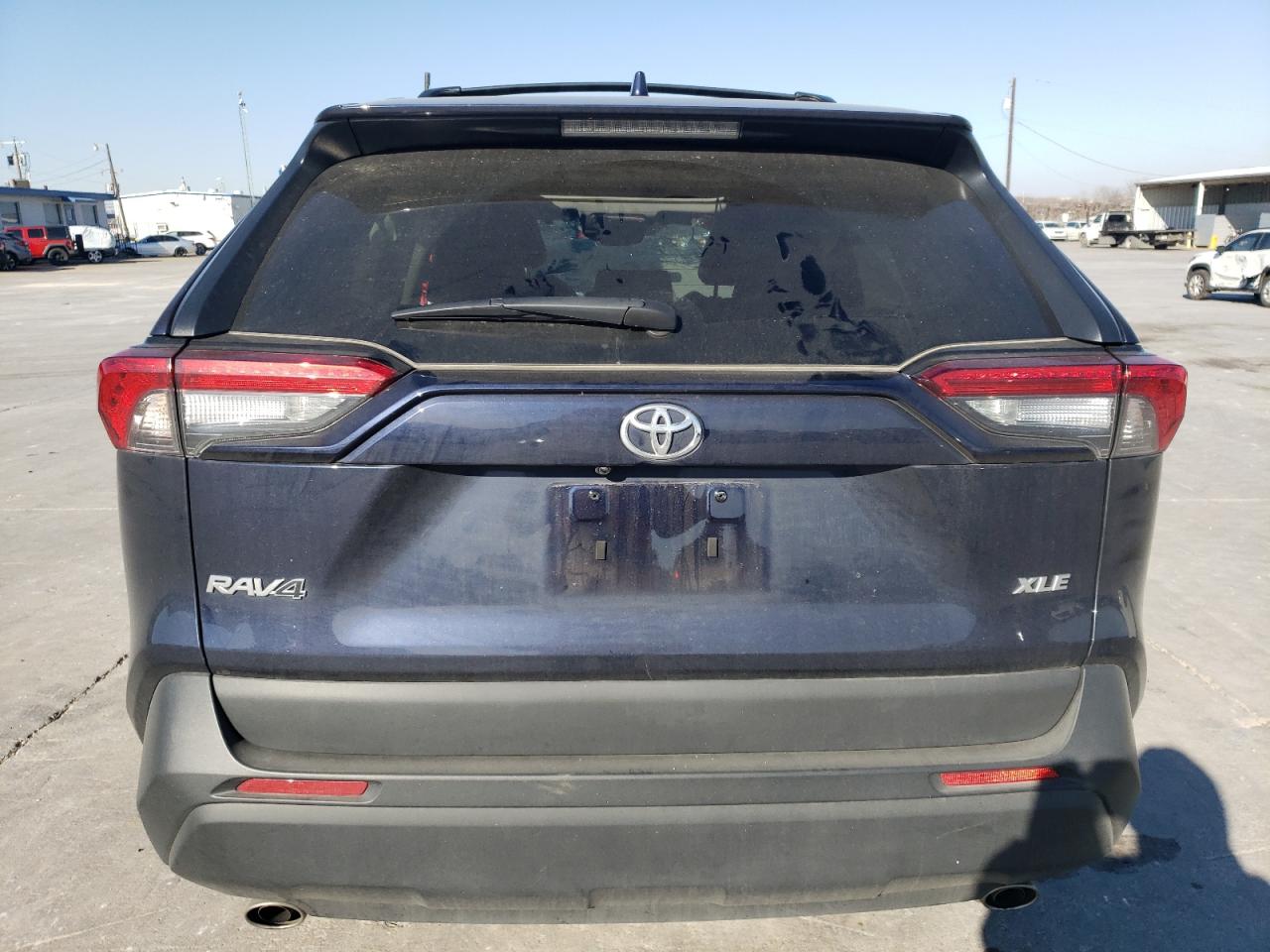 2024 Toyota RAV 4 - Image 6