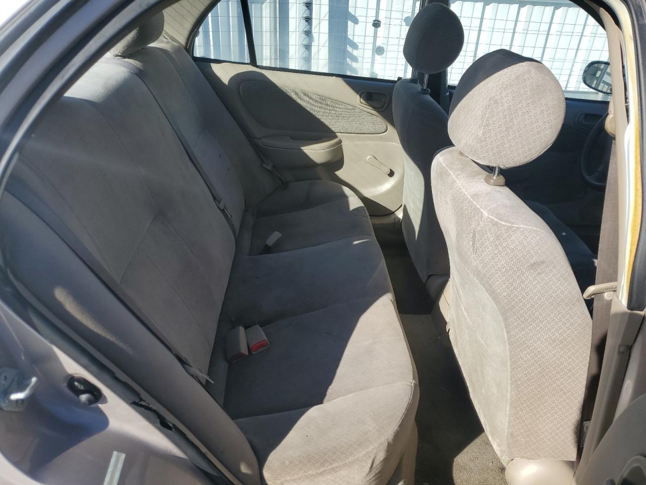 2002 Toyota Corolla - Image 10