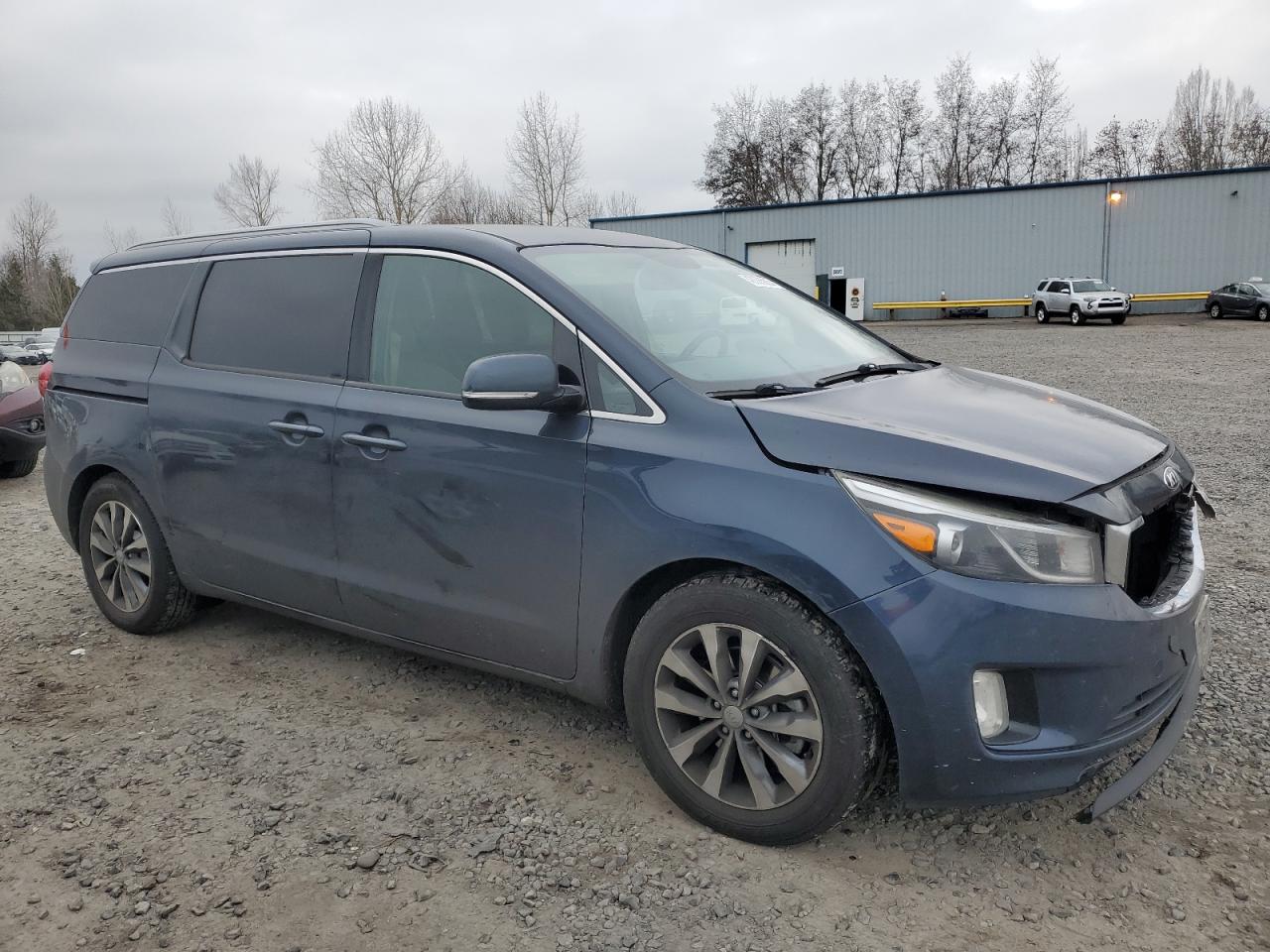 2016 Kia Sedona - Image 4
