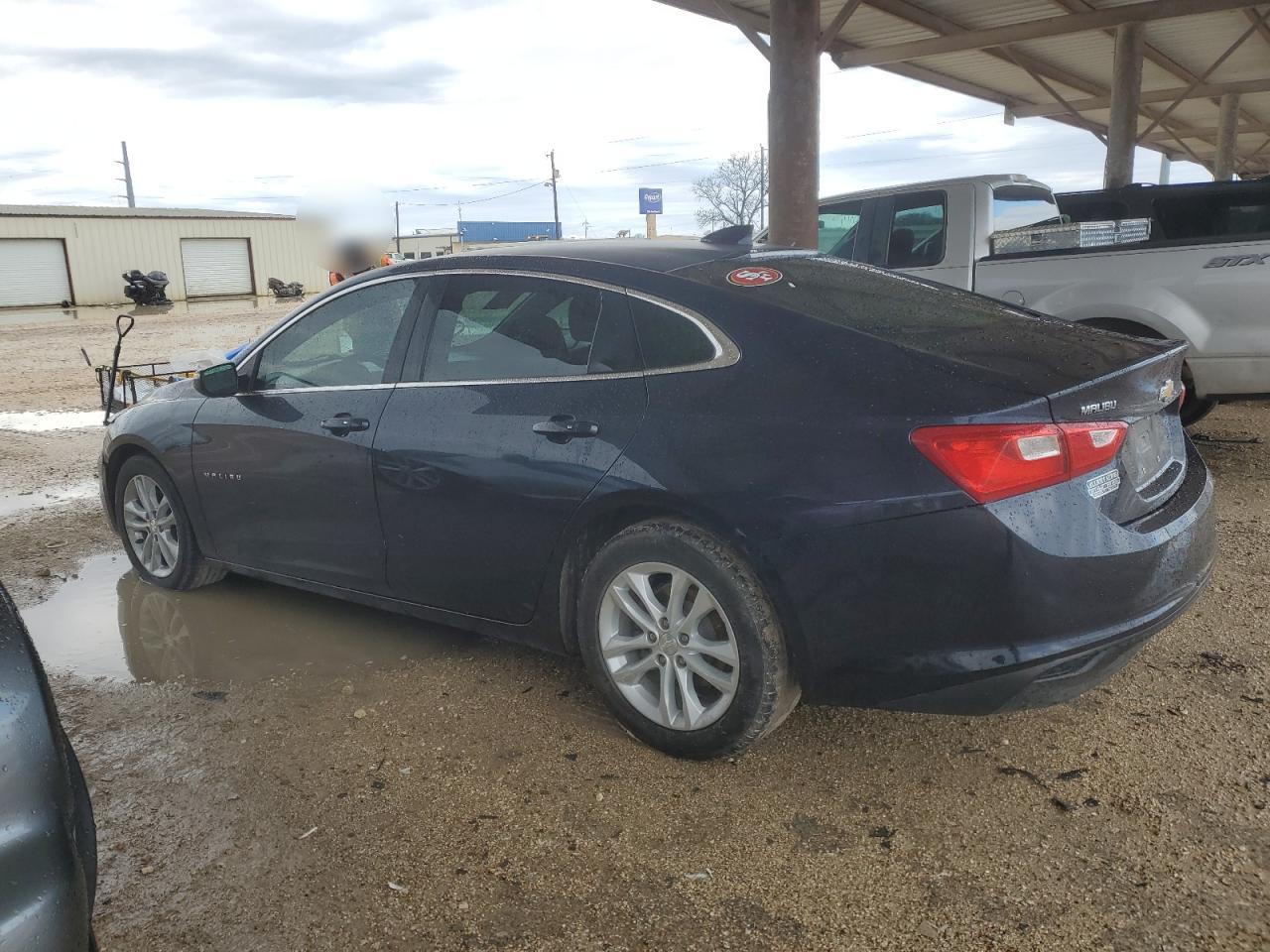 2017 Chevrolet Malibu - Image 2