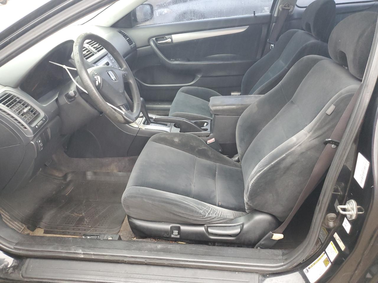 2005 Honda Accord - Image 7