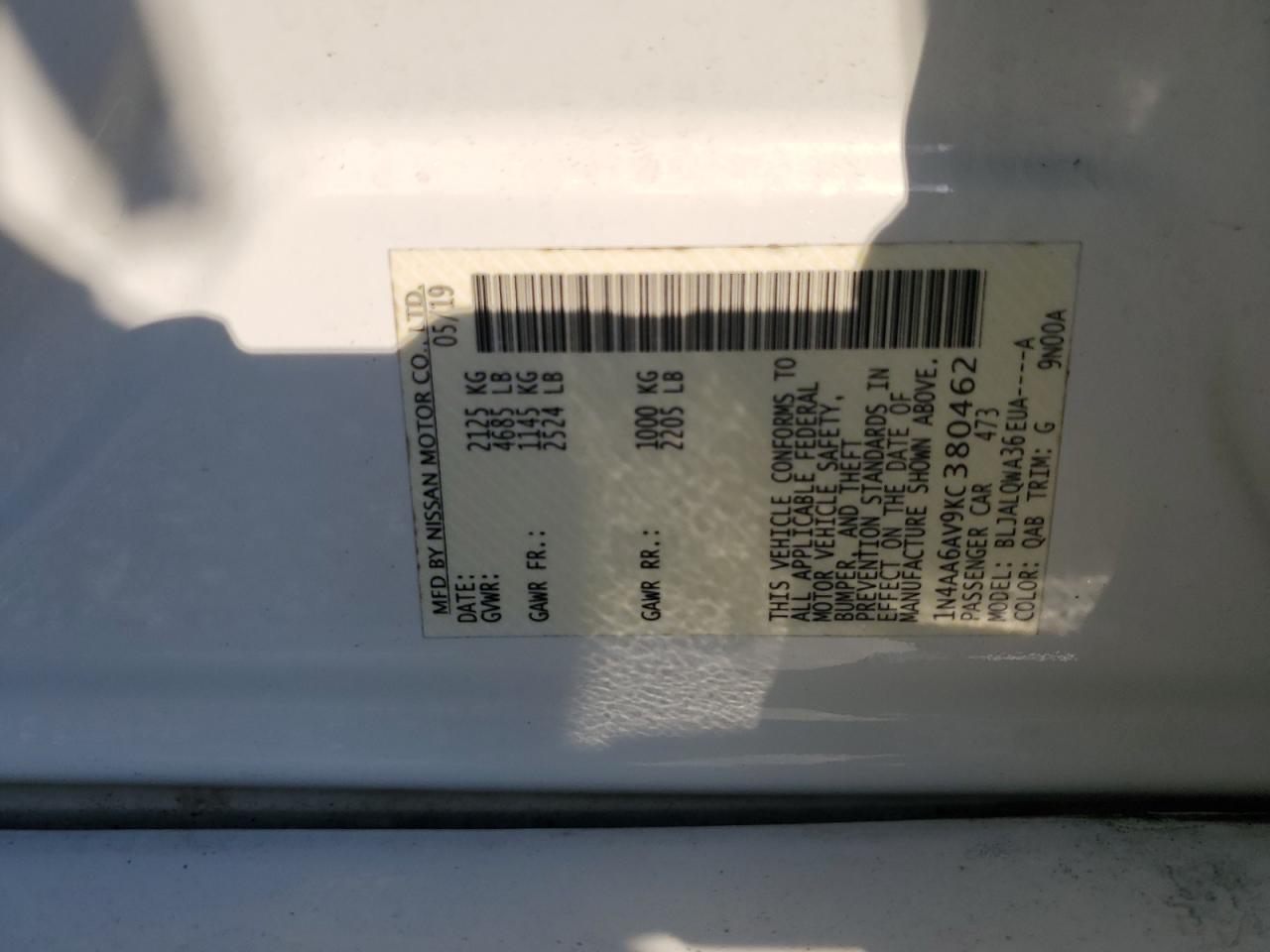 2019 Nissan Maxima - Image 13