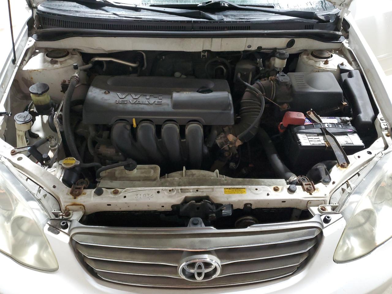 2004 Toyota Corolla - Image 11