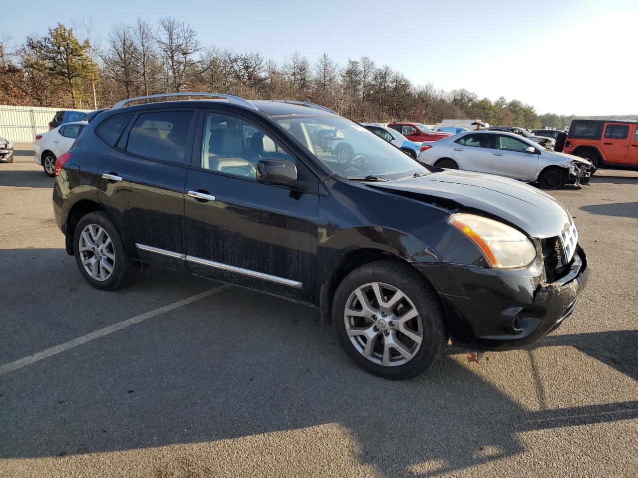 2012 Nissan Rogue - Image 4