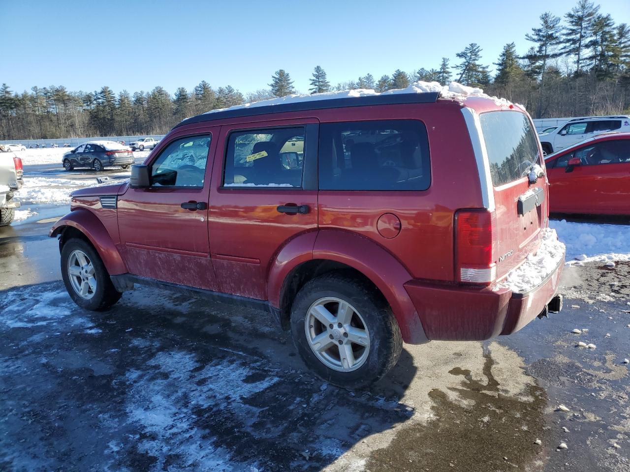 2008 Dodge Nitro - Image 2