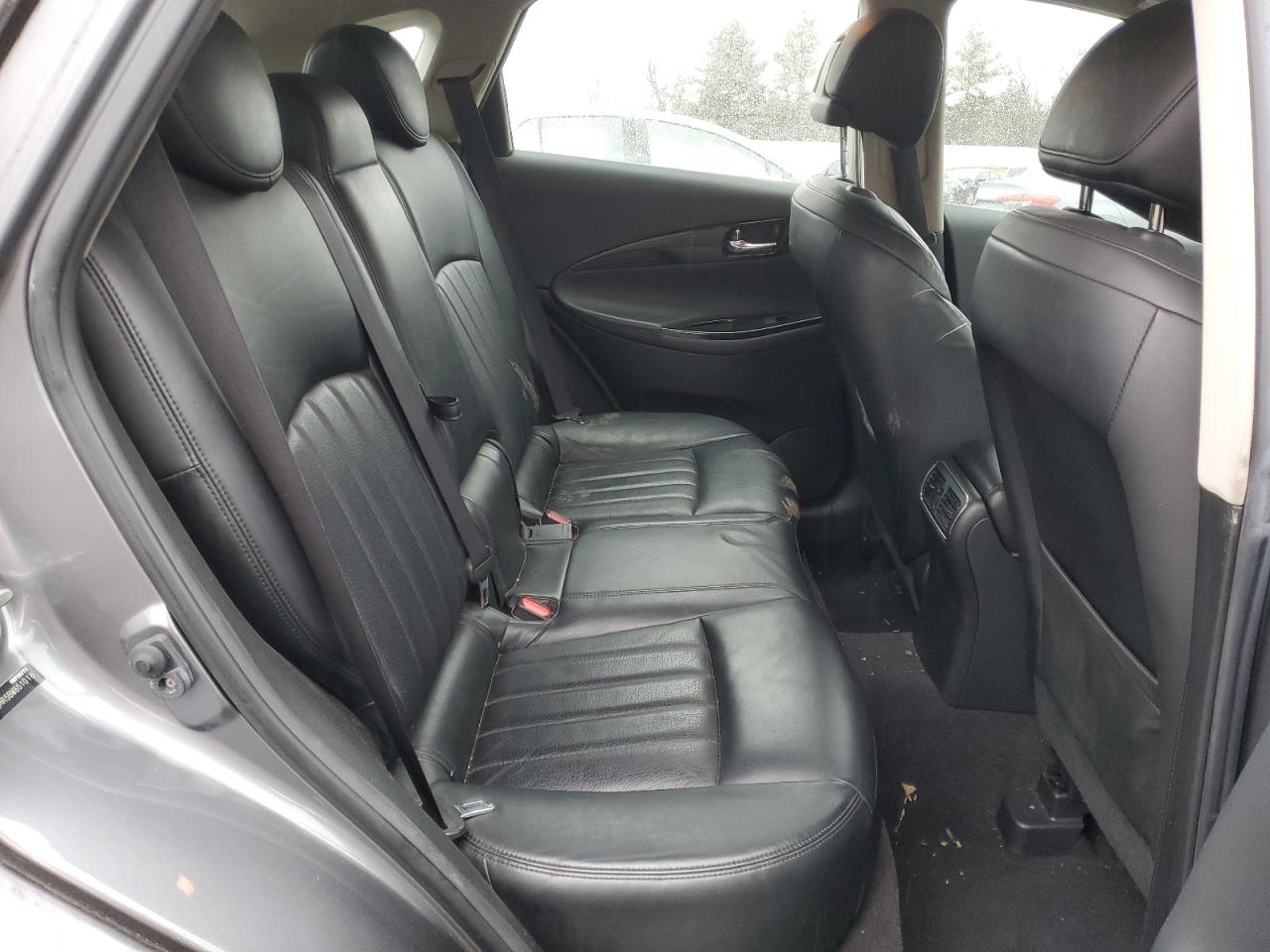 2011 Infiniti EX - Image 10