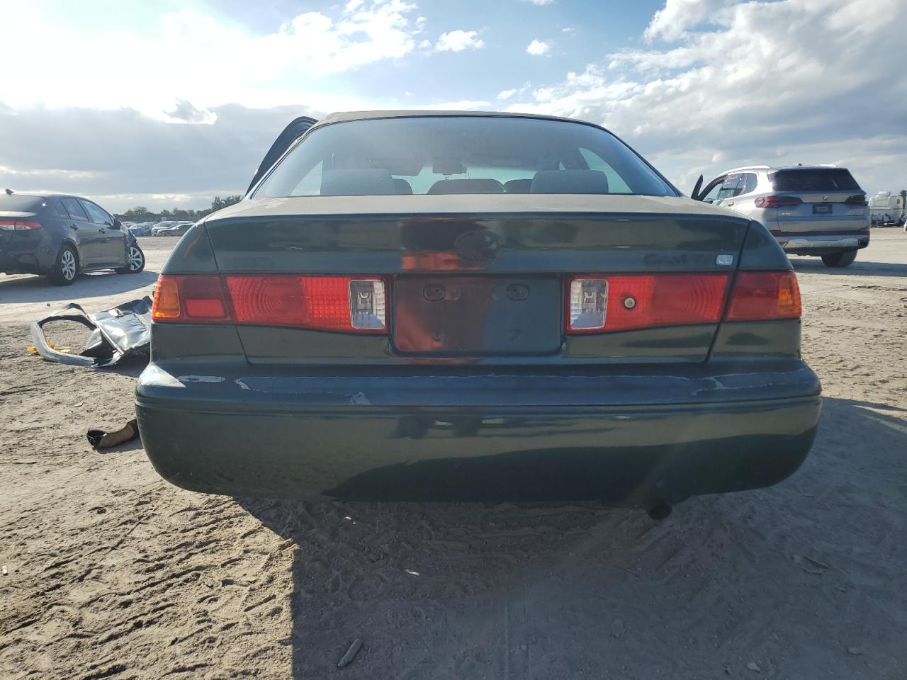2000 Toyota Camry - Image 6