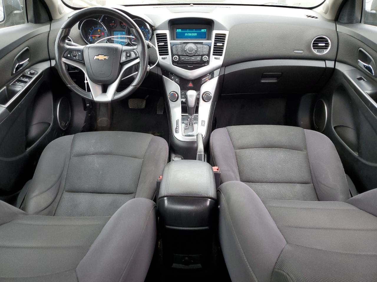2012 Chevrolet Cruze - Image 8