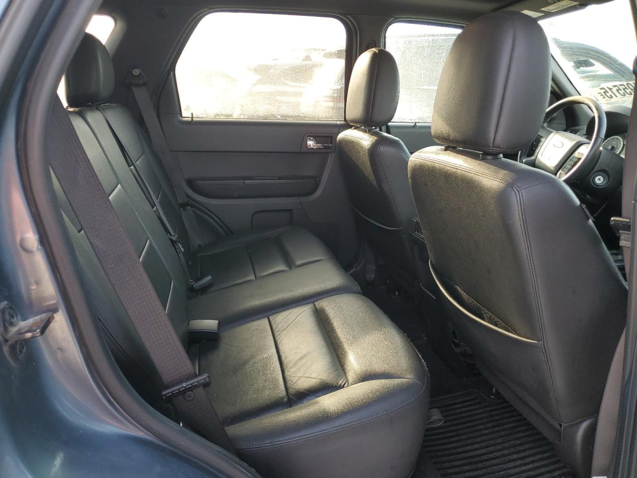 2012 Ford Escape - Image 10