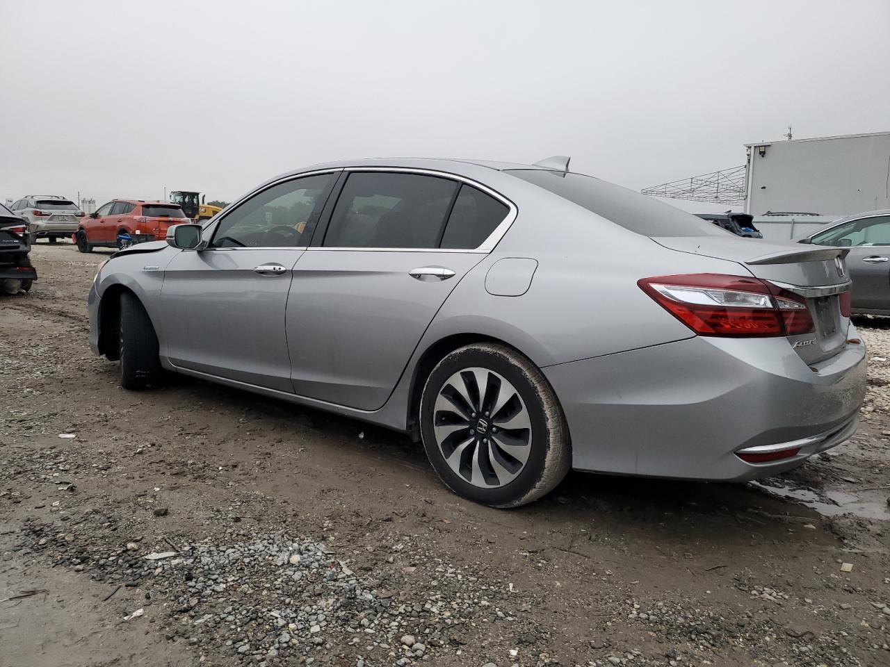 2017 Honda Accord - Image 2