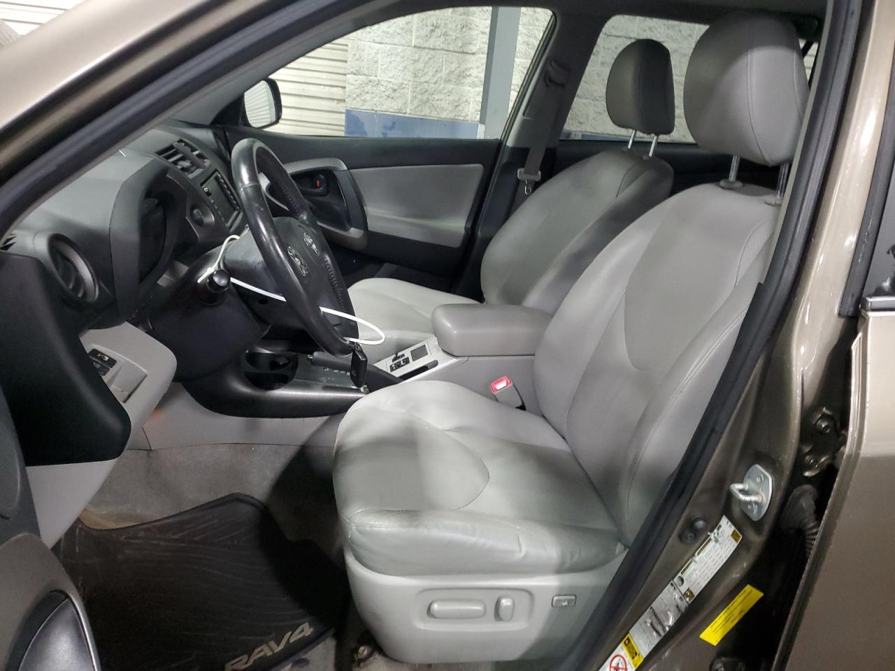 2009 Toyota RAV 4 - Image 7