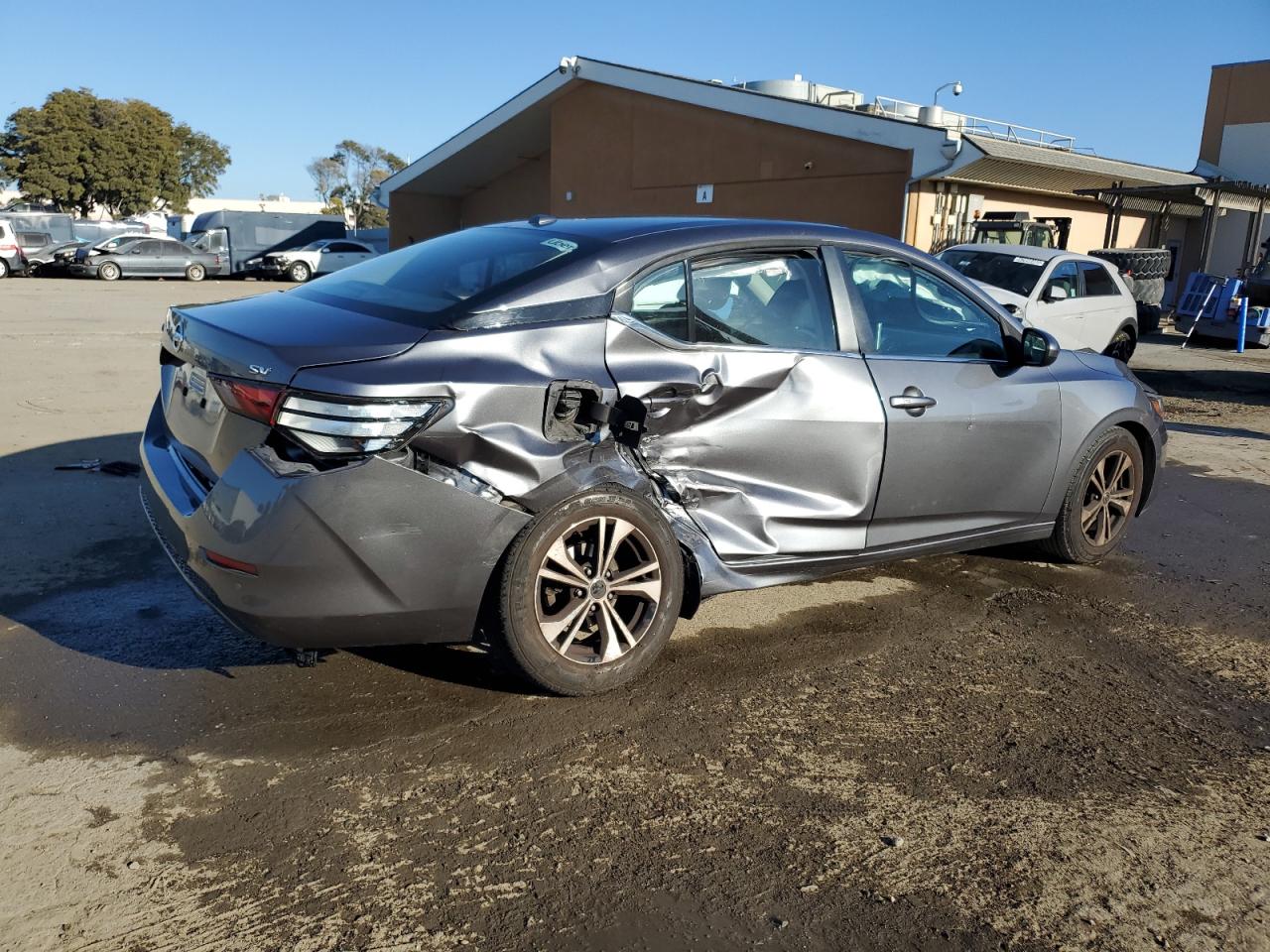 2021 Nissan Sentra - Image 3