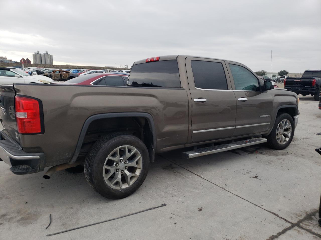 2014 GMC Sierra - Image 3