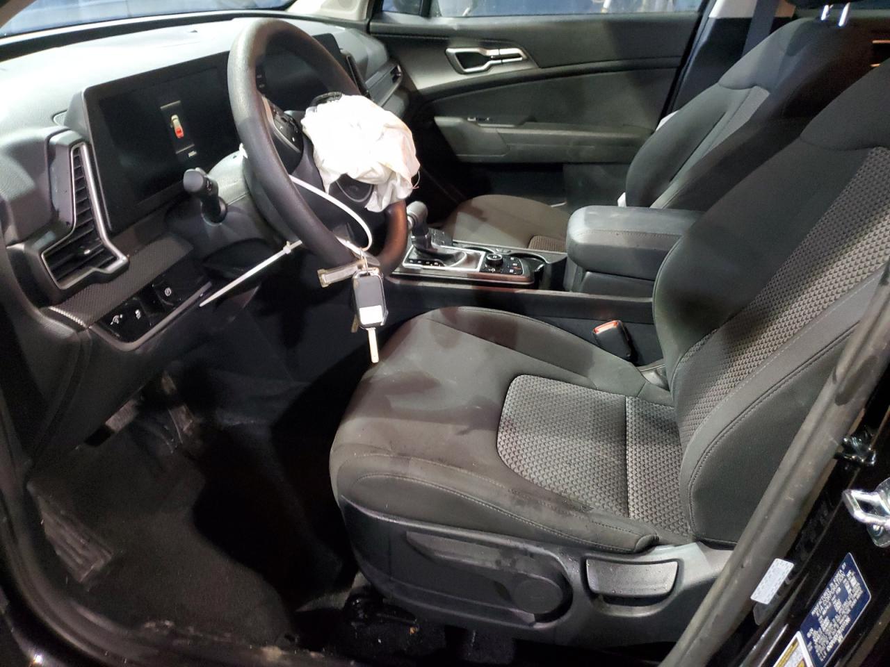 2024 Kia Sportage - Image 7