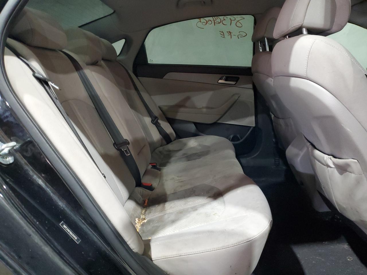 2016 Hyundai Sonata - Image 11