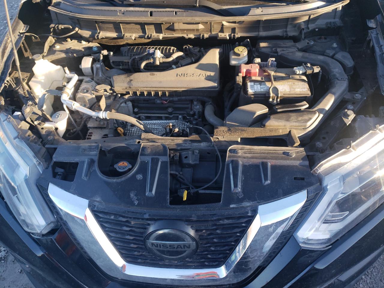 2019 Nissan Rogue - Image 12