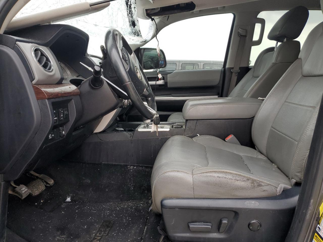 2017 Toyota Tundra - Image 7