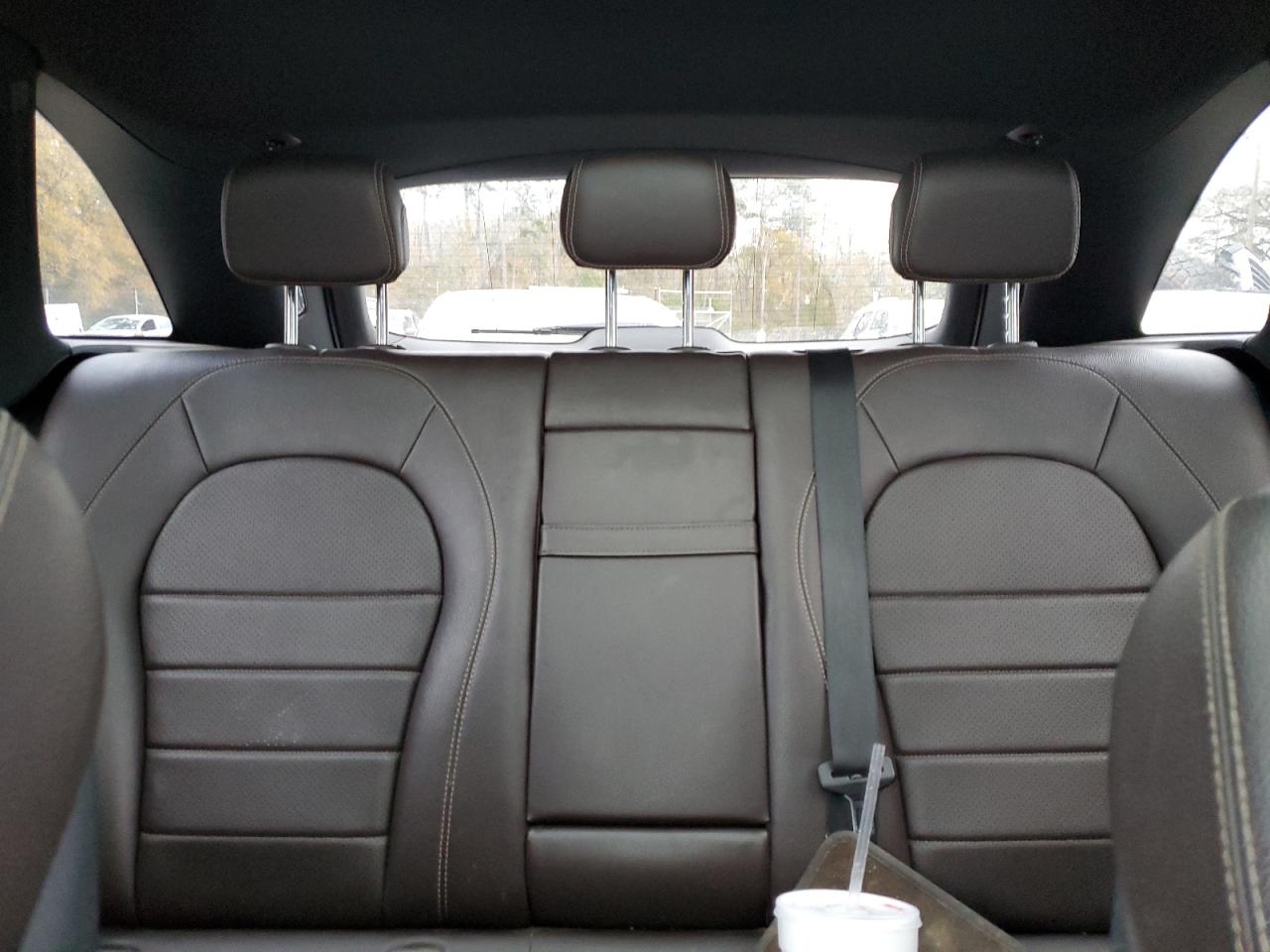 2017 Mercedes-Benz GLC - Image 10