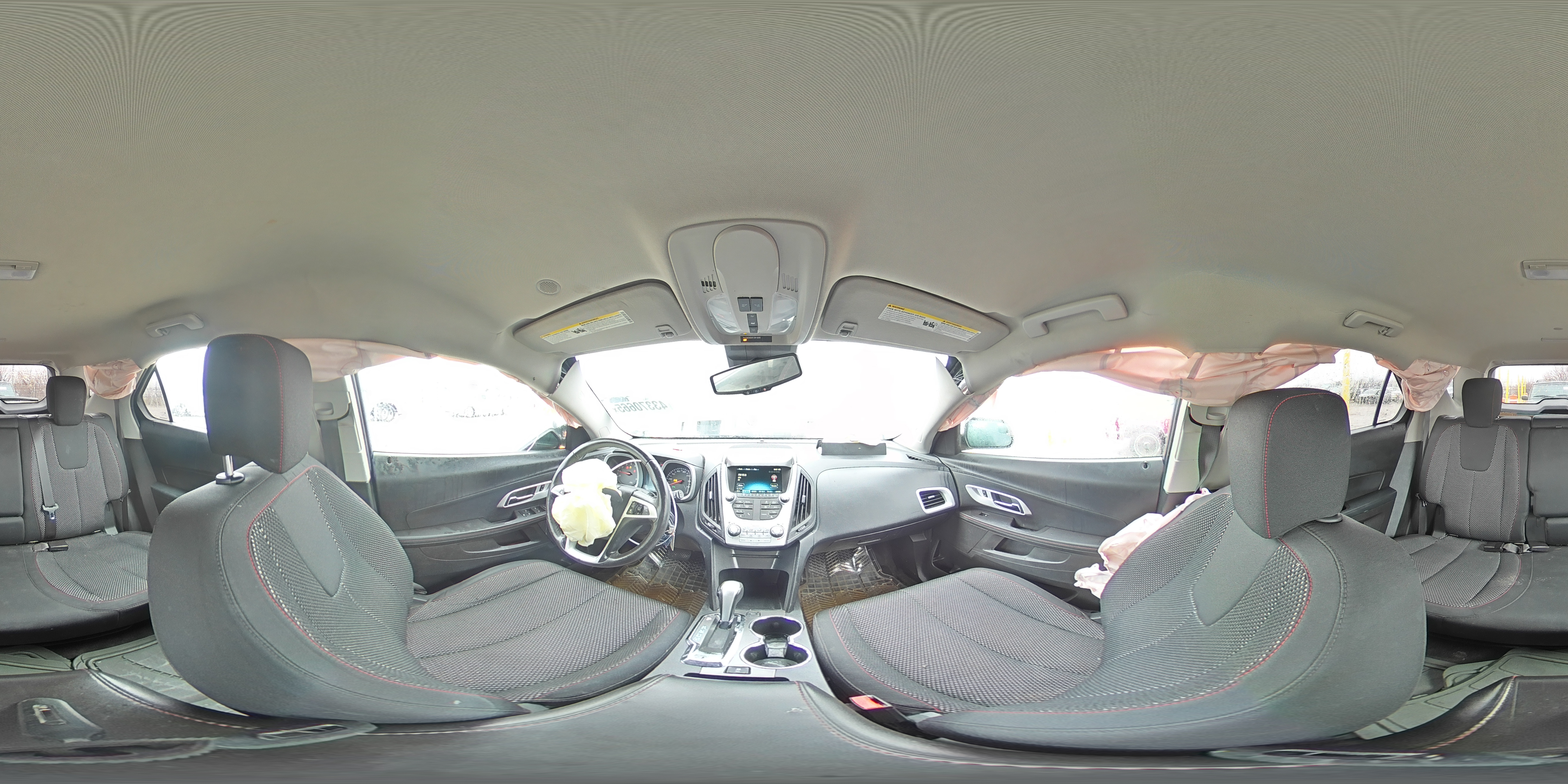 2015 Chevrolet Equinox - Image 13