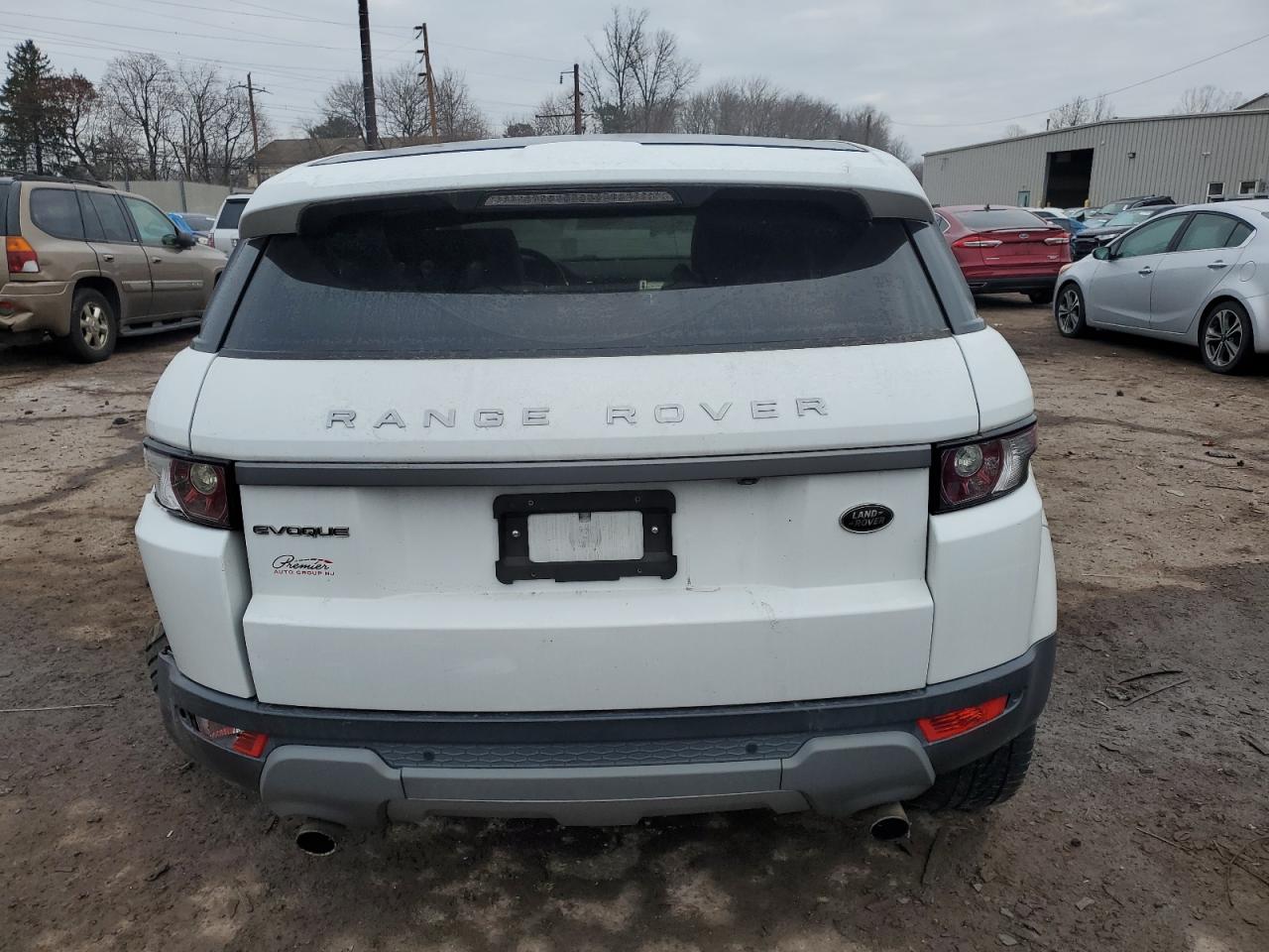 2015 Land Rover Range Rover - Image 6