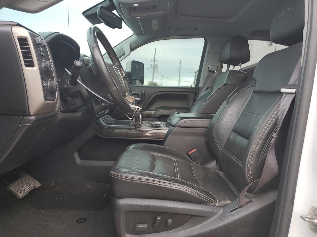 2015 GMC Sierra - Image 7