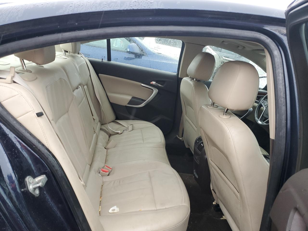 2015 Buick Regal - Image 10