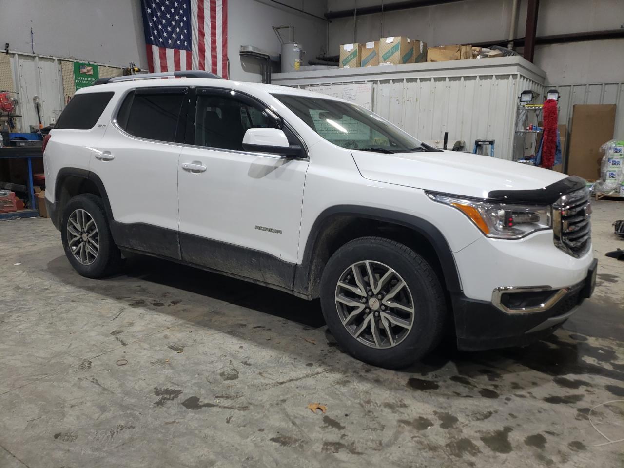 2019 GMC Acadia - Image 4