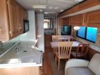 2000 Freightliner Chassis X Line Motor Home იყიდება Graham-ში, WA - Minor Dent/Scratches