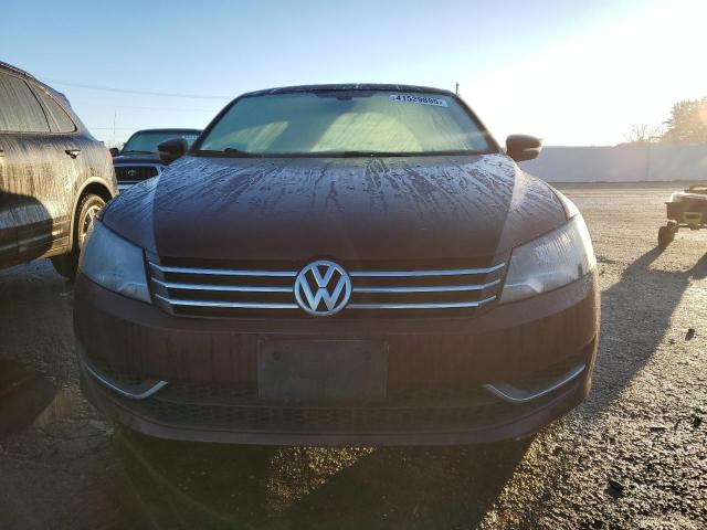  VOLKSWAGEN PASSAT 2013 Бургунді