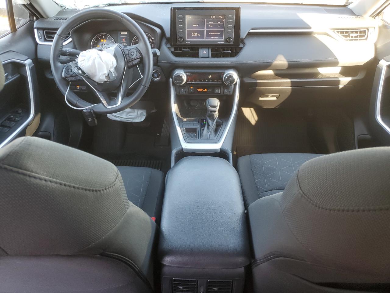 2022 Toyota RAV 4 - Image 8