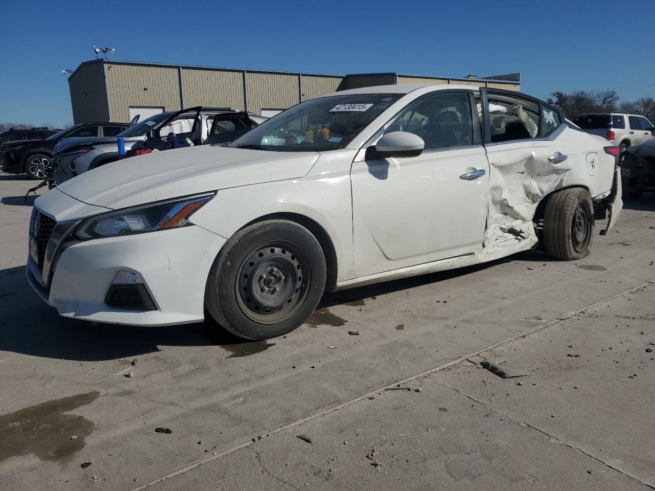 2020 Nissan Altima - Image 1